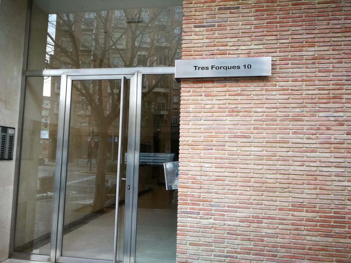 Tres Forques Apartment Valencia Exterior photo